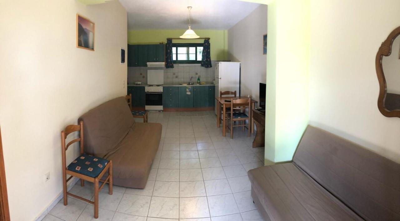 טרפזאקי Galini Apartments מראה חיצוני תמונה